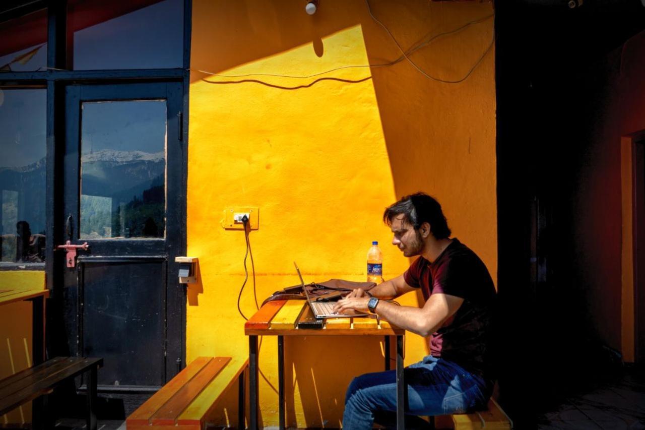 Albergue La Vaca India Manali Exterior foto