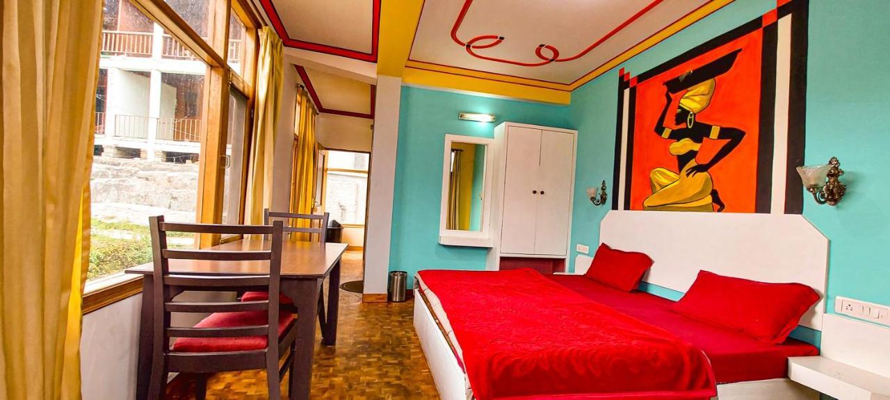 Albergue La Vaca India Manali Exterior foto